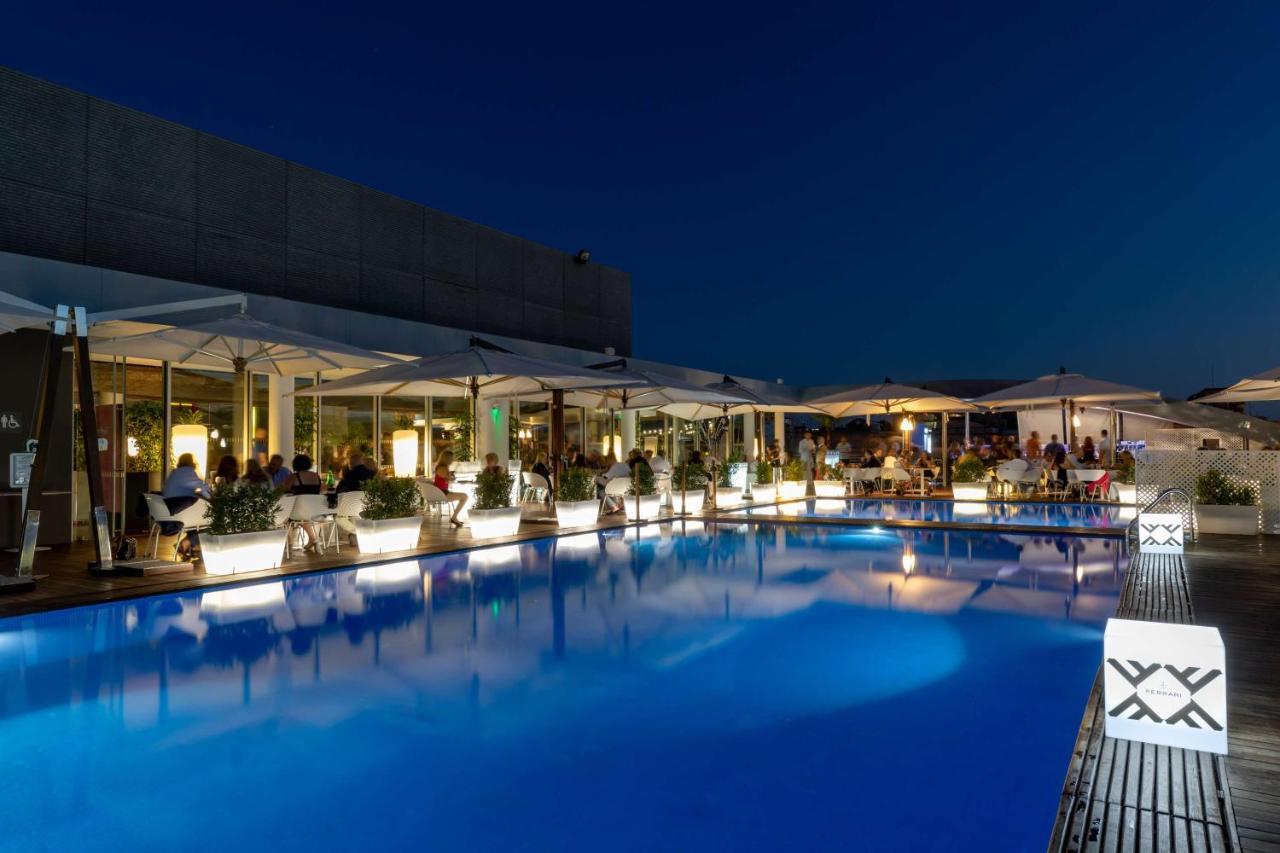 Radisson Blu Es. Hotel, Roma מראה חיצוני תמונה The pool at XX